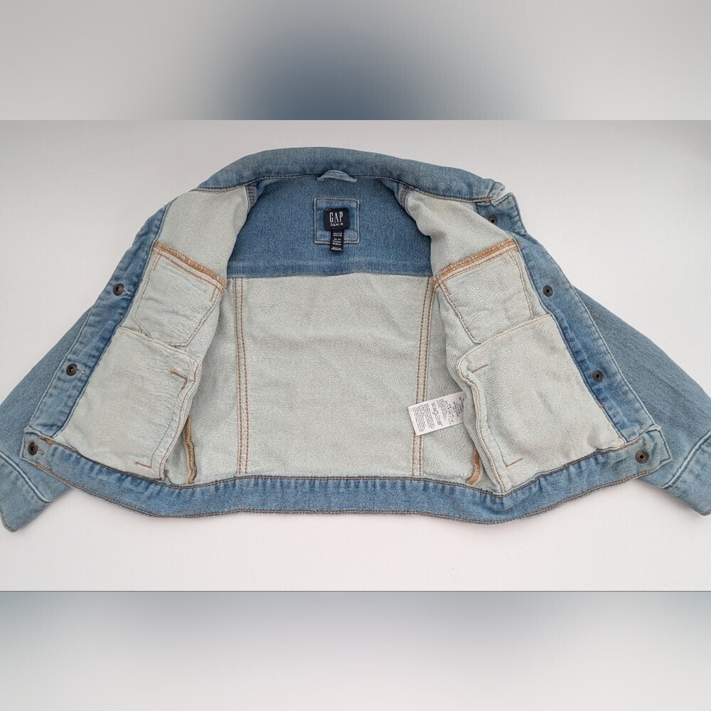 GAP Kids (XS) Unisex Whitewashed/Distressed Light Blue Denim/Jean Jacket - Picture 4 of 11